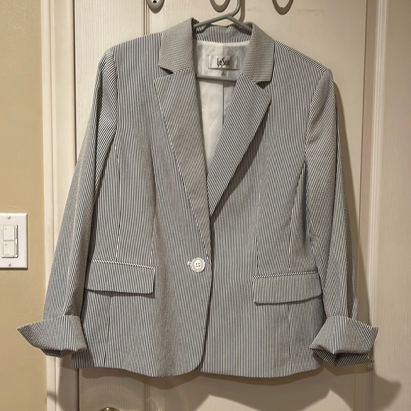 Le Suit Jackets & Blazers - Charcoal gray and white striped blazer.